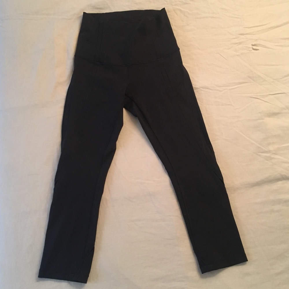 Lululemon High Rise Cropped Leggings, 4